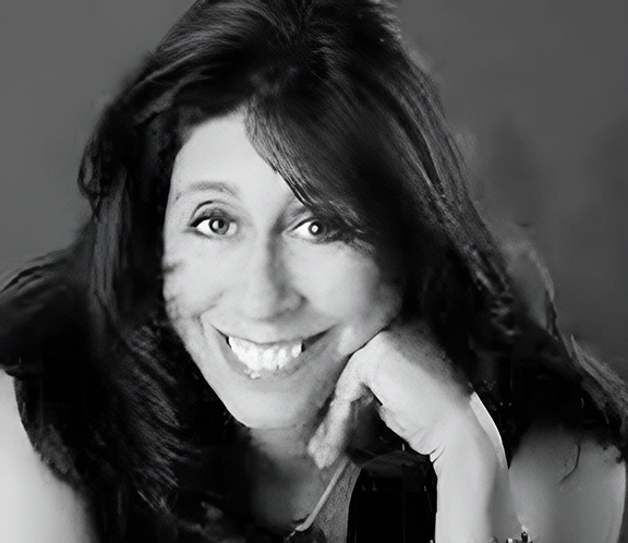 Donna Orender